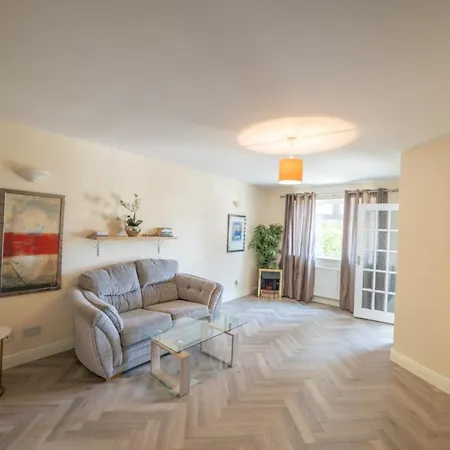 Tatil Evi Modern Luxurious 3-Bed House In Brittas Bay